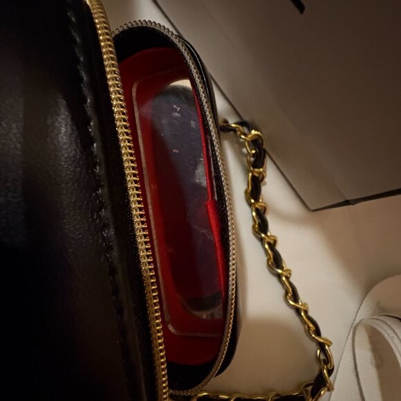 Authentic Chanel Mini Bag with Mirror - - Picture 3 of 12